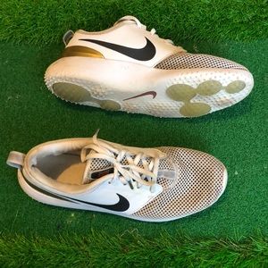 Nike golf shoes